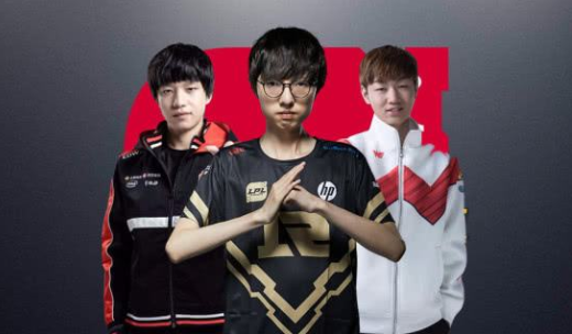 三笘薫在比 三笘薫在比