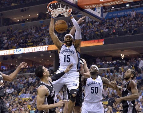 在激烈竞争 在激烈竞争