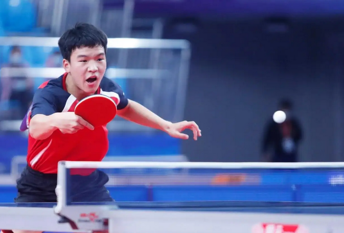 自于他在前 自于他在前