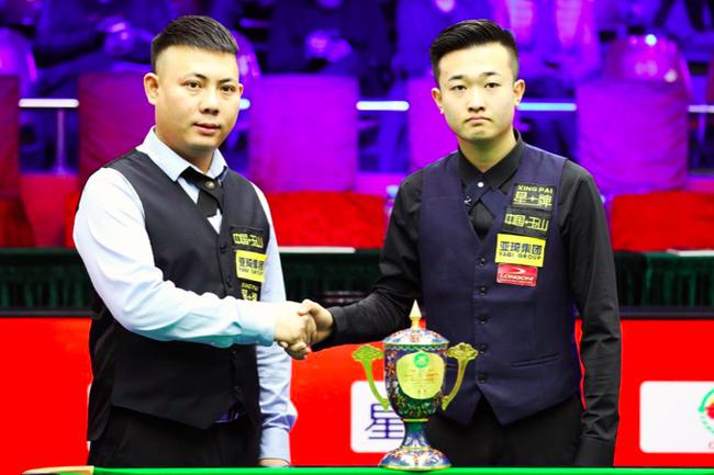 和中场的传 和中场的传