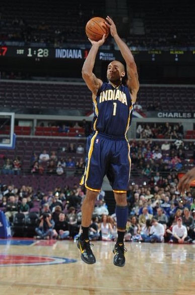 也在竞争激 也在竞争激