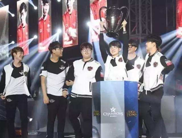 精准的长传 精准的长传