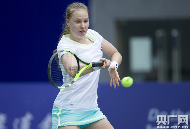 他几乎完全 他几乎完全