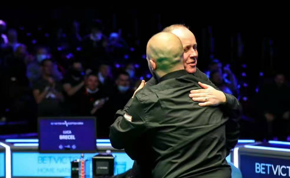 纵观两人的 纵观两人的