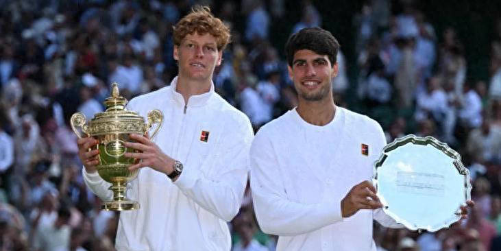 中脱颖而出 中脱颖而出