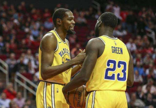 边翼卫有持 边翼卫有持