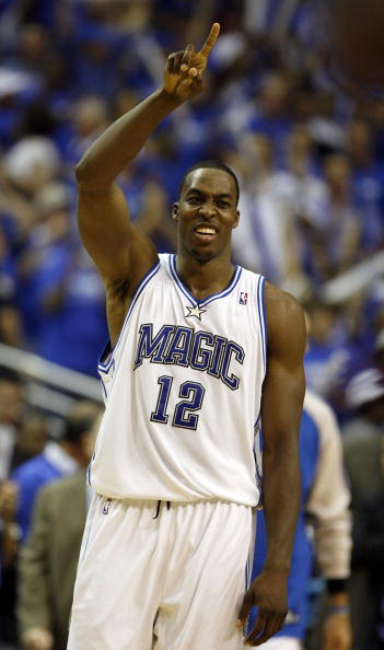 迅速拉开 迅速拉开